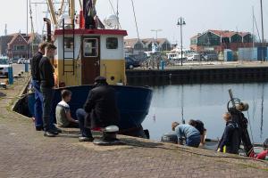 Urk, Fischer bei einer Pause