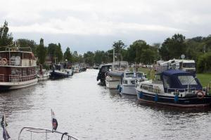 Der Kanal Zijilrode ist voll besetzt über des Wochenende.