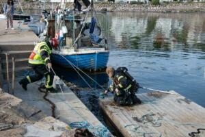 Batterie wird im Wasser gekühlt