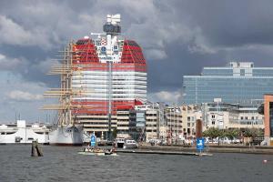 Rot-weisser Lippenstift