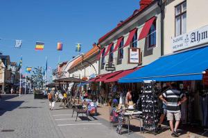 Bunte Flaniermeile durch Borgholm