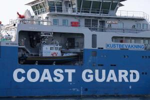 Kleines Boot kann schnell zu Wasser gelassen werden