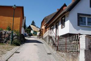 Steile Dorfstrasse