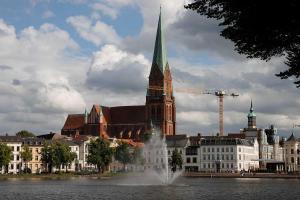 Schelfkirche am Pfaffenteich