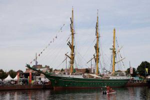 Alexander Humboldt II 