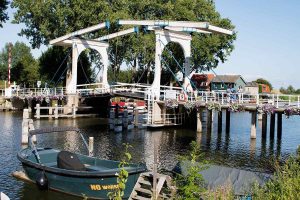 Klappbrücke über die Vecht