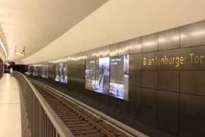 neue U-Bahn Stadion für die Parlamentarier und Volk