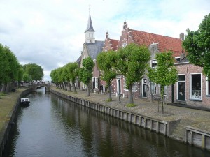 Kanal durch Sloten